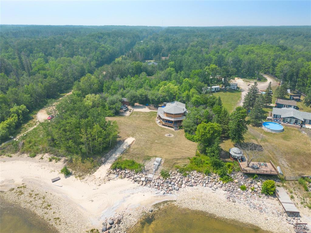 Photo 4 of 42052 Traverse Bay Rd Road, Traverse Bay MB