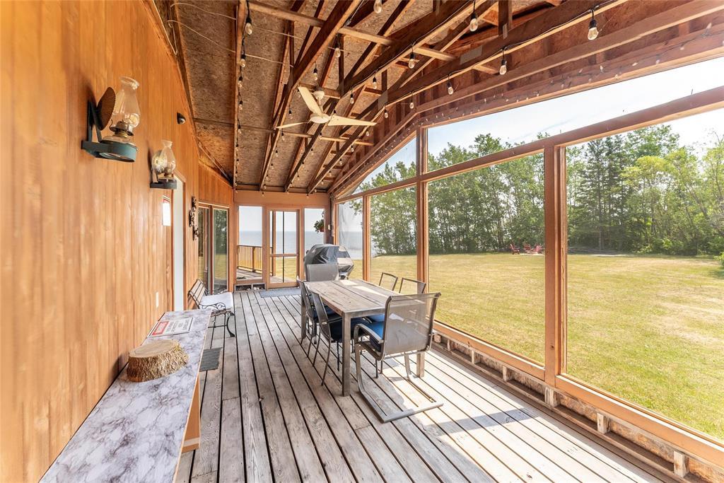 Photo 37 of 42052 Traverse Bay Rd Road, Traverse Bay MB