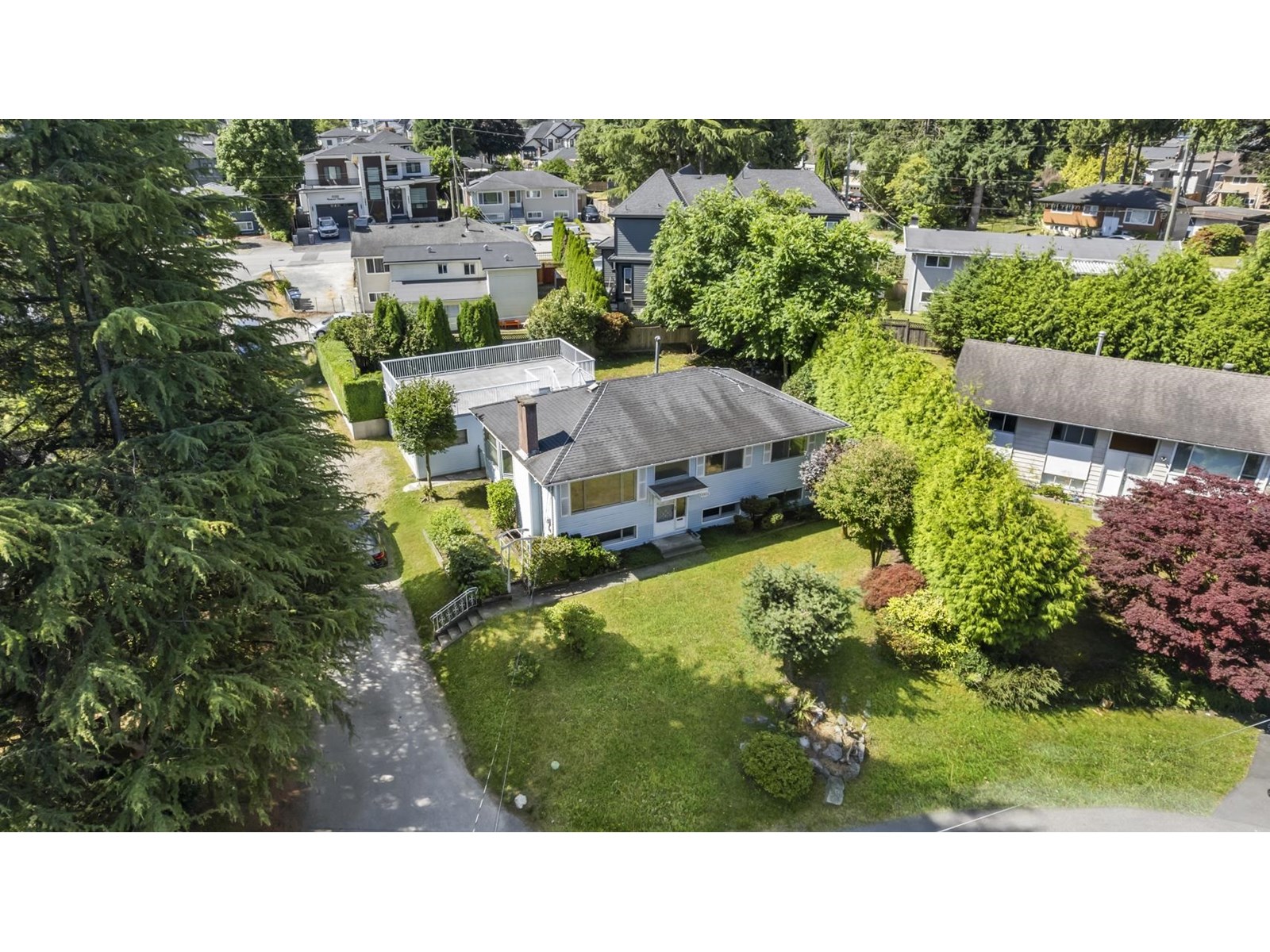 Photo 38 of 12522 Grove Crescent, Surrey BC