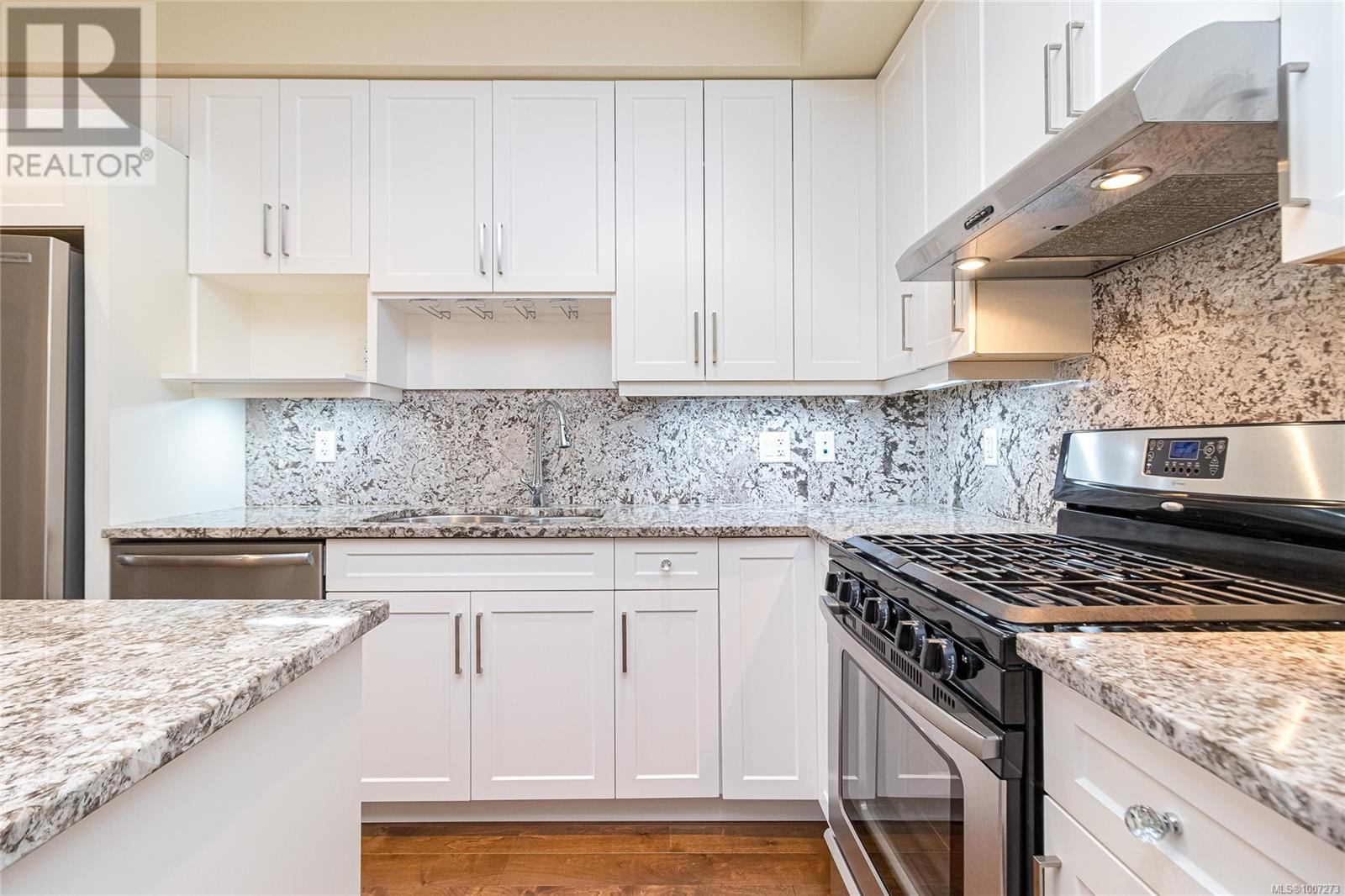 104 6591 Lincroft Road, Sooke