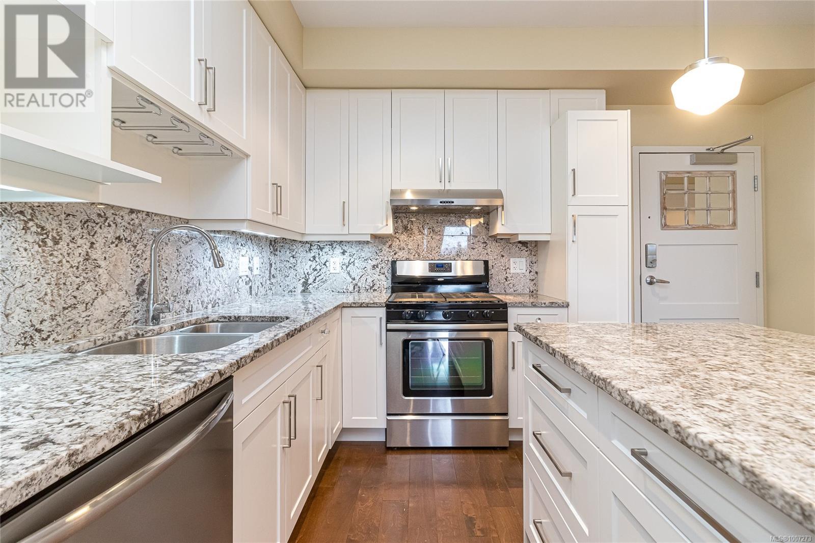 104 6591 Lincroft Road, Sooke
