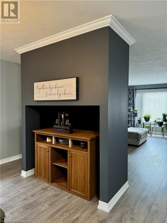 Photo 19 of 29 Mapleview Drive, Hagersville ON
