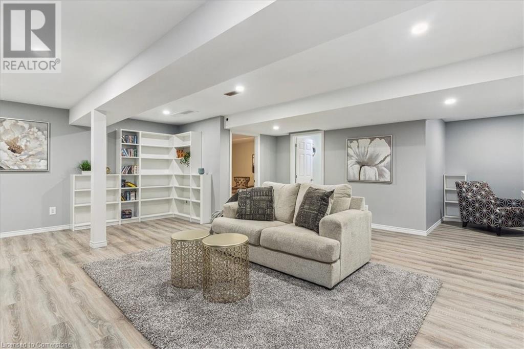Photo 6 of 29 Mapleview Drive, Hagersville ON