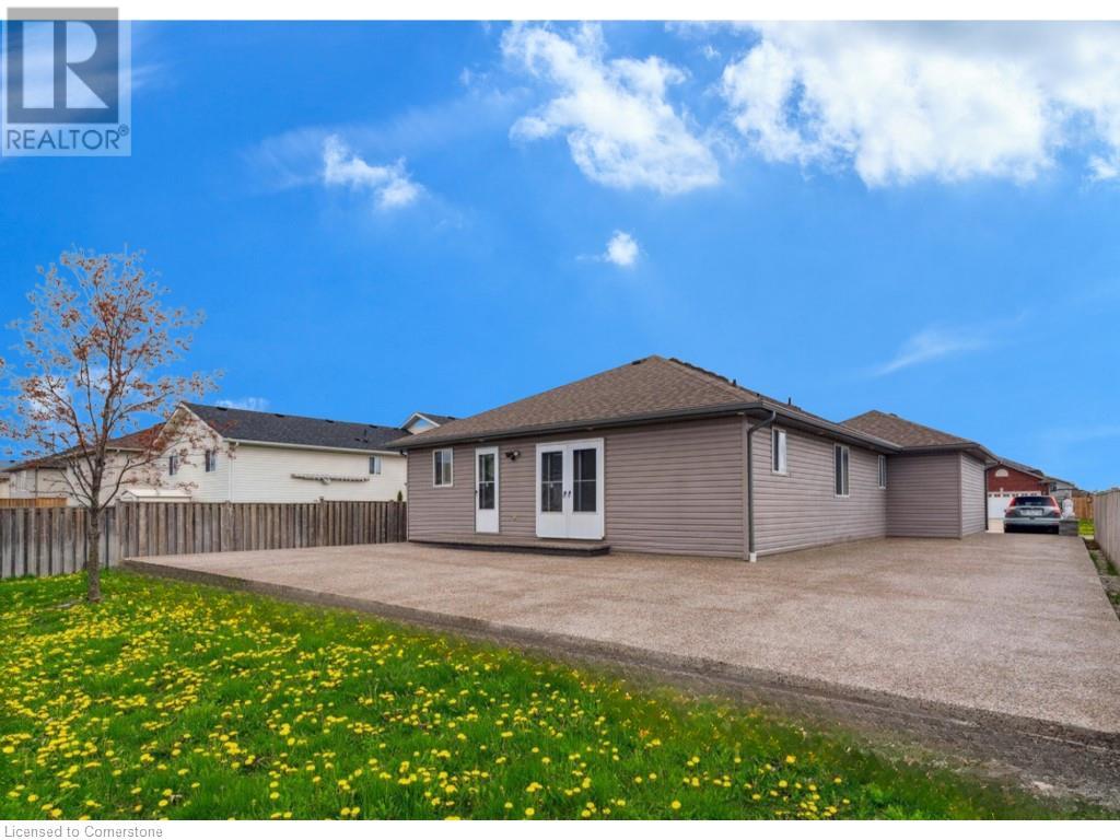 Photo 37 of 29 Mapleview Drive, Hagersville ON