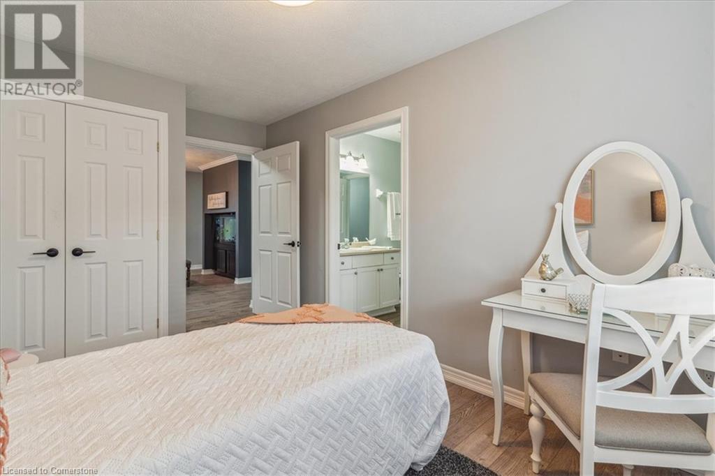 Photo 25 of 29 Mapleview Drive, Hagersville ON