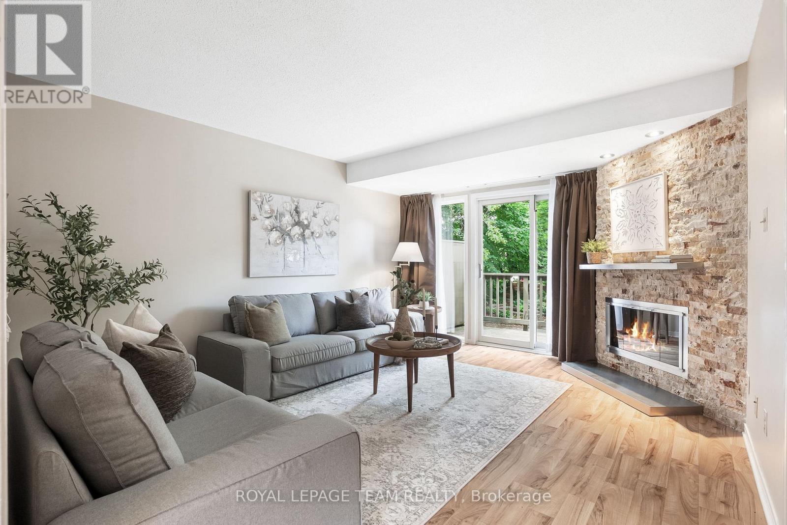 Photo 7 of 1473 Bryson Lane, Ottawa ON