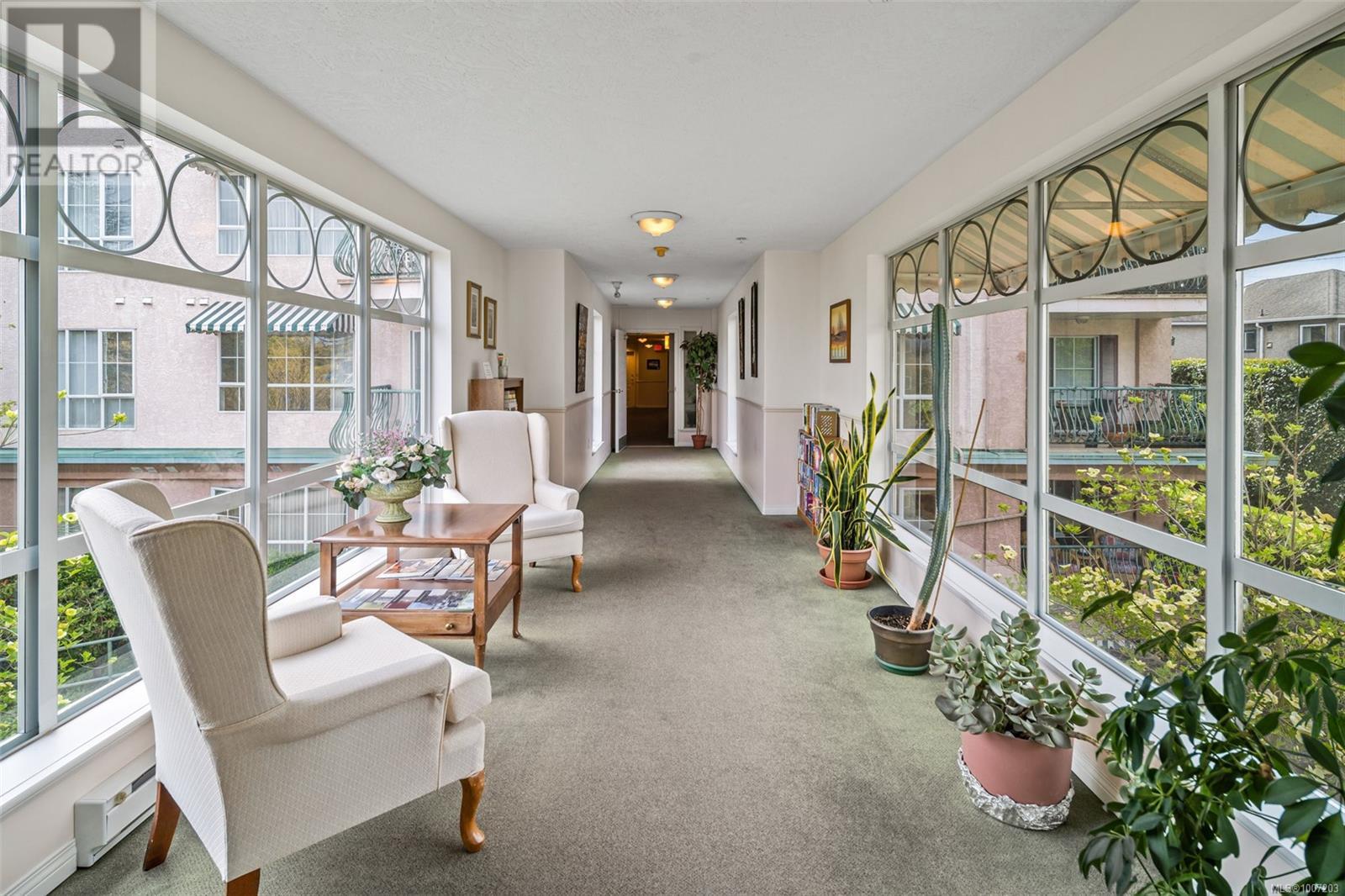 #304 3133 TILLICUM RD - Image 19