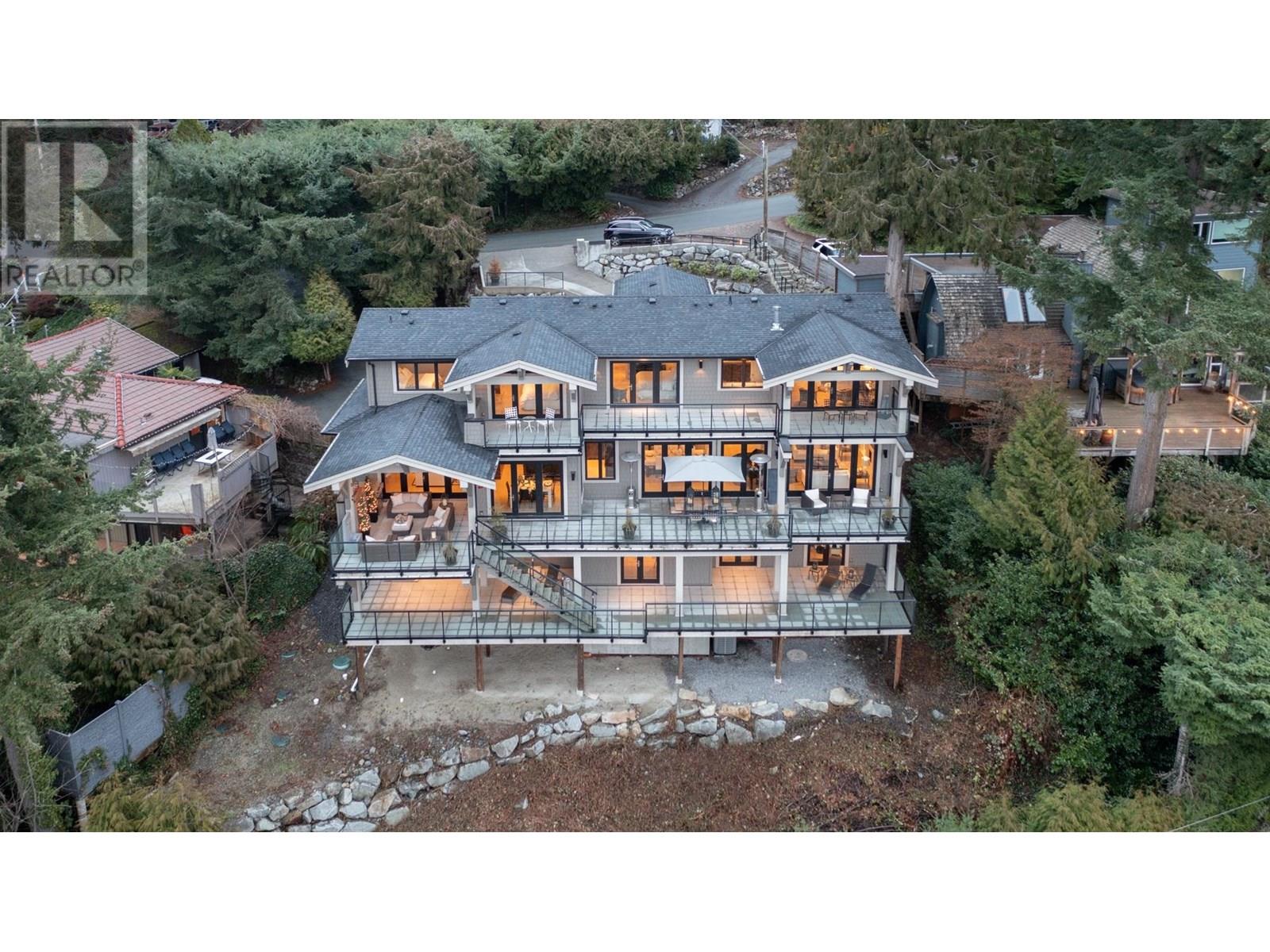 Photo 25 of 350 Bayview Road, Lions Bay BC