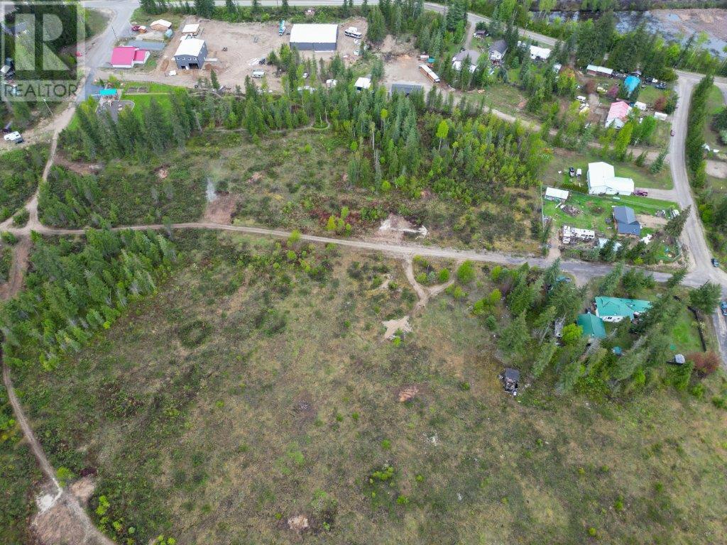 Photo 58 of 4103 Balsam Way, Malakwa BC