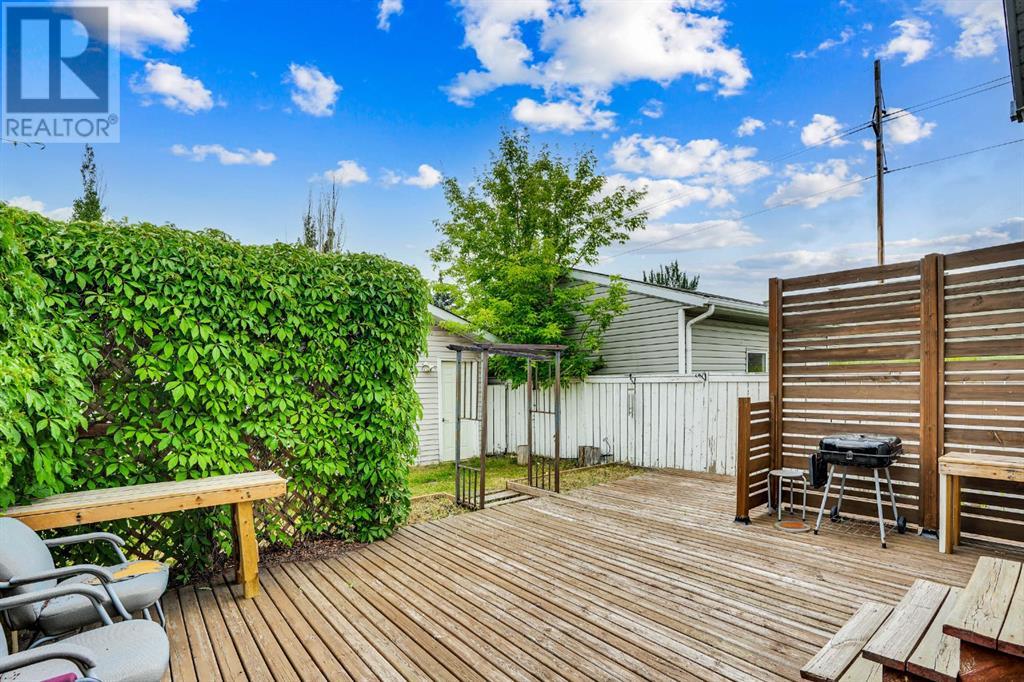 Single Family House Bi-level for Sale in  Inverness Place SE McKenzie Towne Calgary 