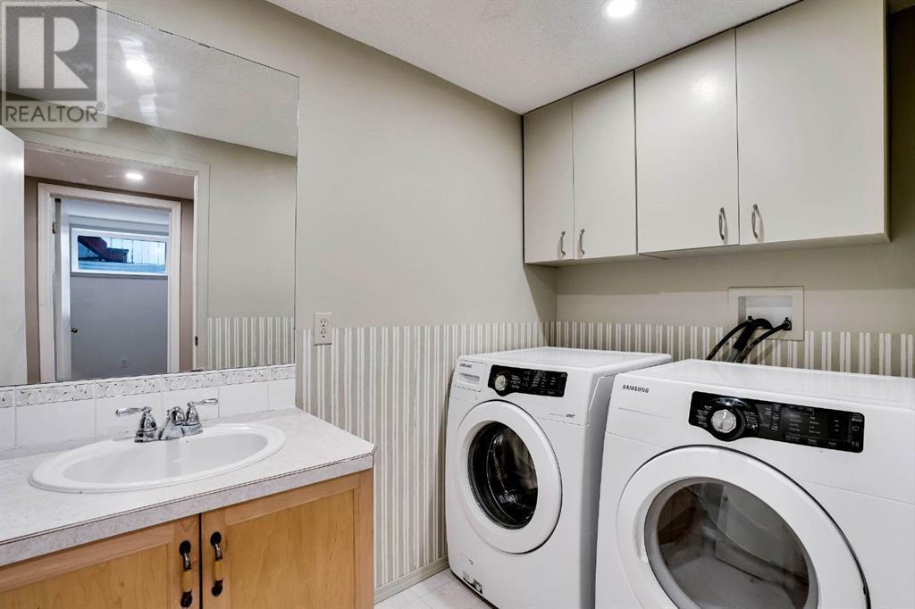 Single Family House Bi-level for Sale in  Inverness Place SE McKenzie Towne Calgary 