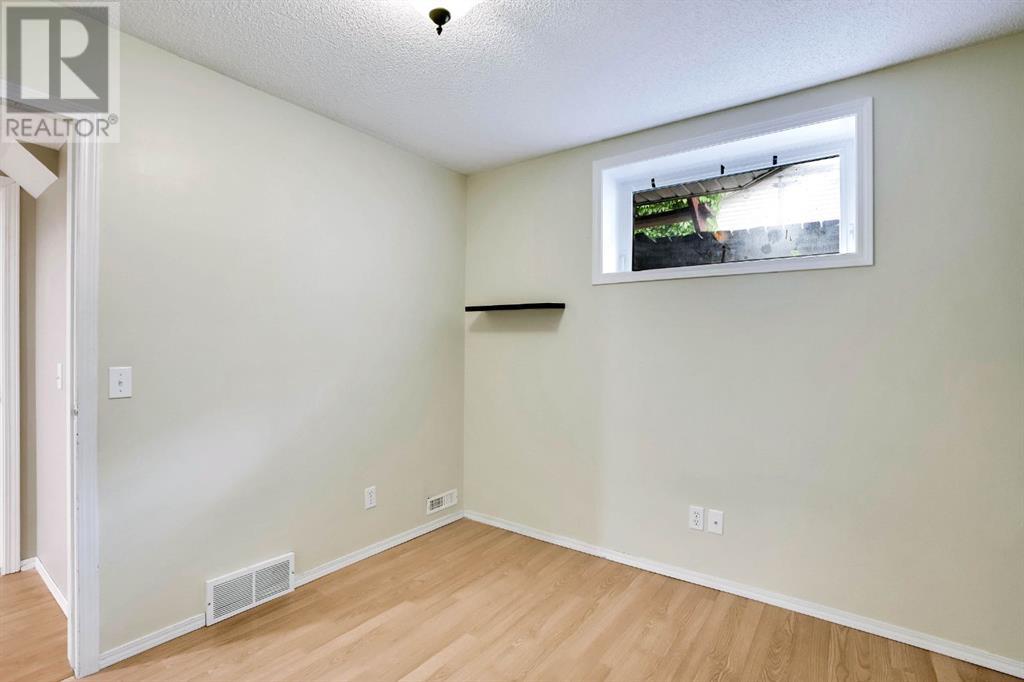 Single Family House Bi-level for Sale in  Inverness Place SE McKenzie Towne Calgary 