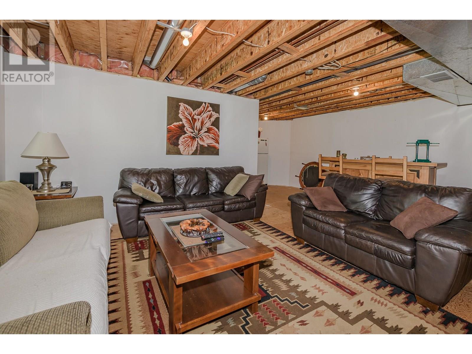 4340 Sederberg Road, Malakwa