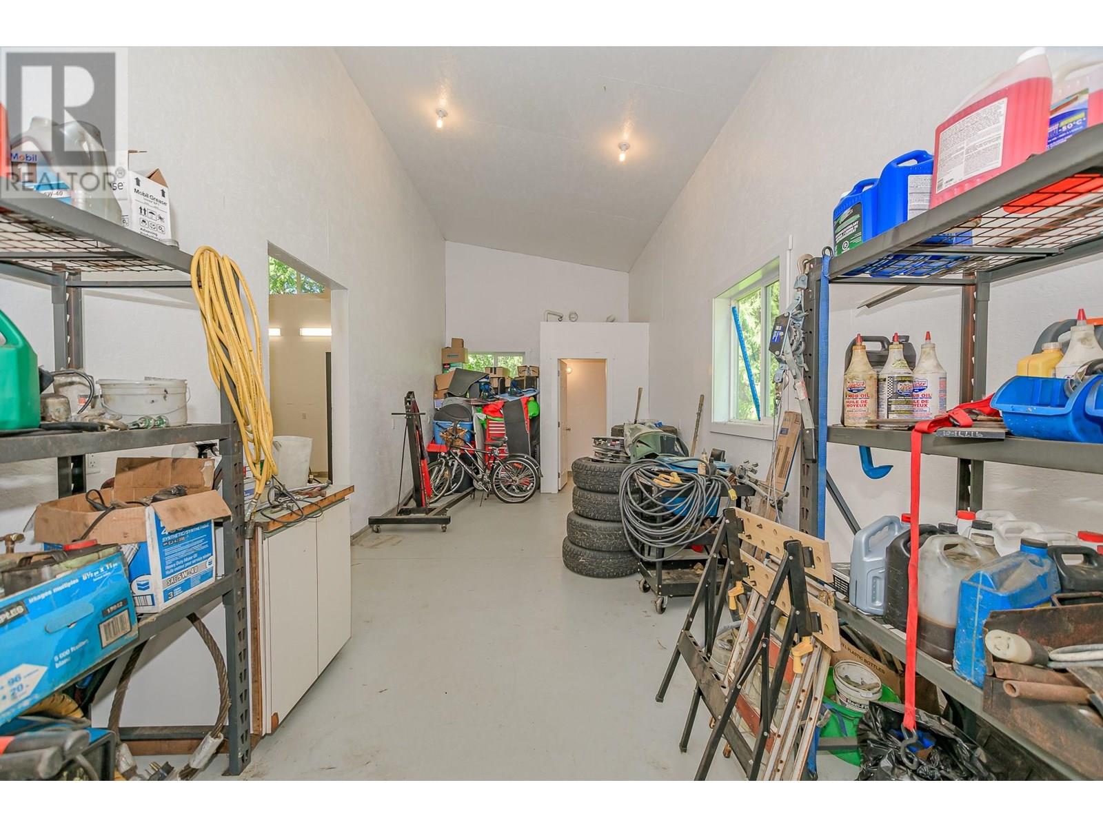 4340 Sederberg Road, Malakwa