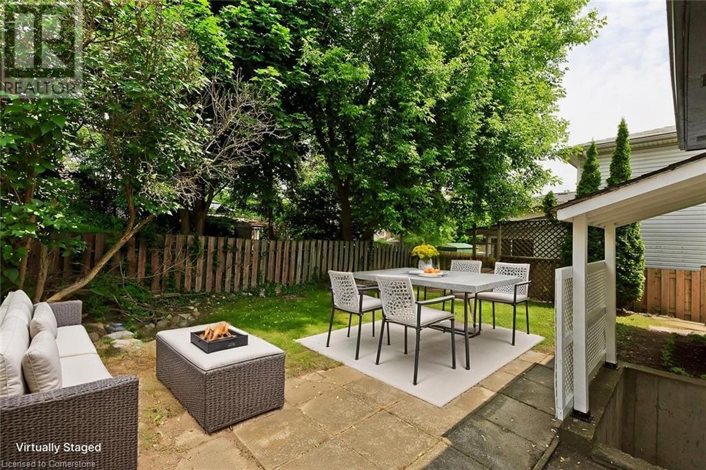 Photo 33 of 504 Pinetree Crescent, Cambridge ON