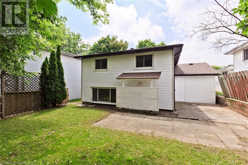 Photo 36 of 504 Pinetree Crescent, Cambridge ON