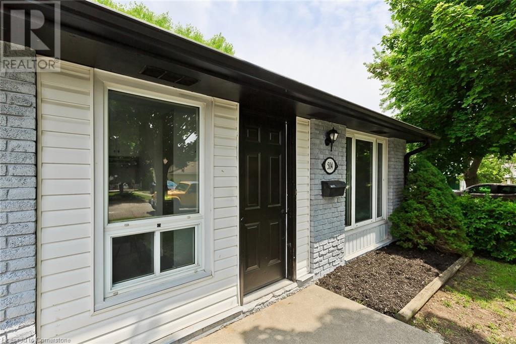 Photo 43 of 504 Pinetree Crescent, Cambridge ON