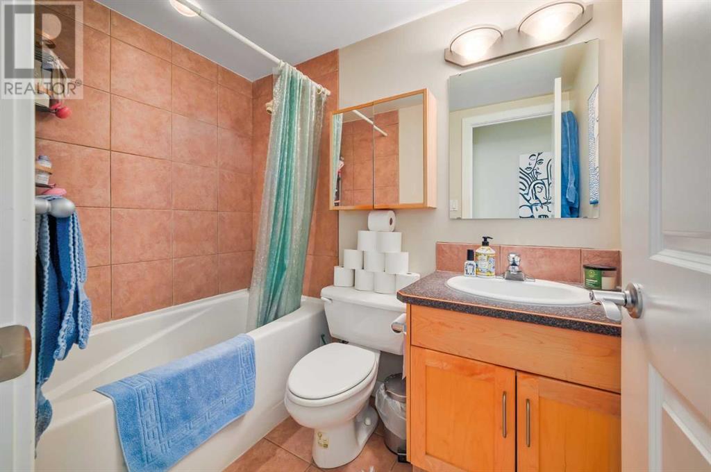 Single Family House for Sale in   B Street SW Bankview Calgary 