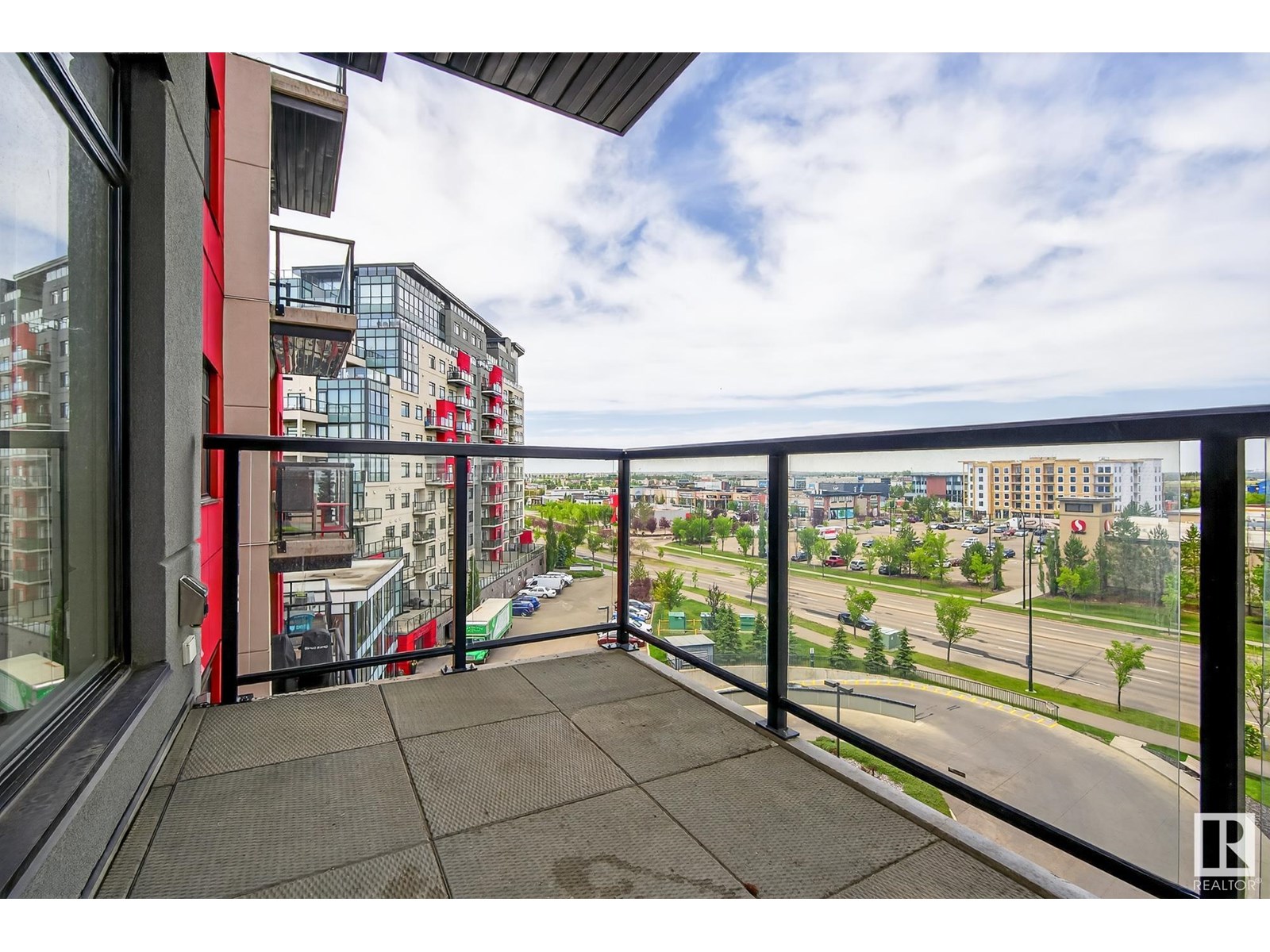 Photo 13 of 613 5151 Windermere Bv Sw, Edmonton AB