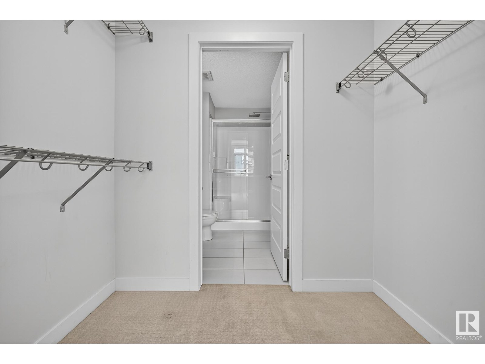 Photo 17 of 613 5151 Windermere Bv Sw, Edmonton AB