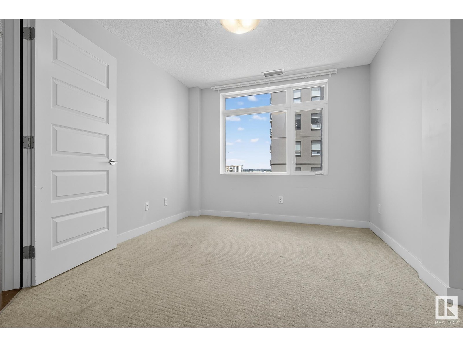 Photo 20 of 613 5151 Windermere Bv Sw, Edmonton AB