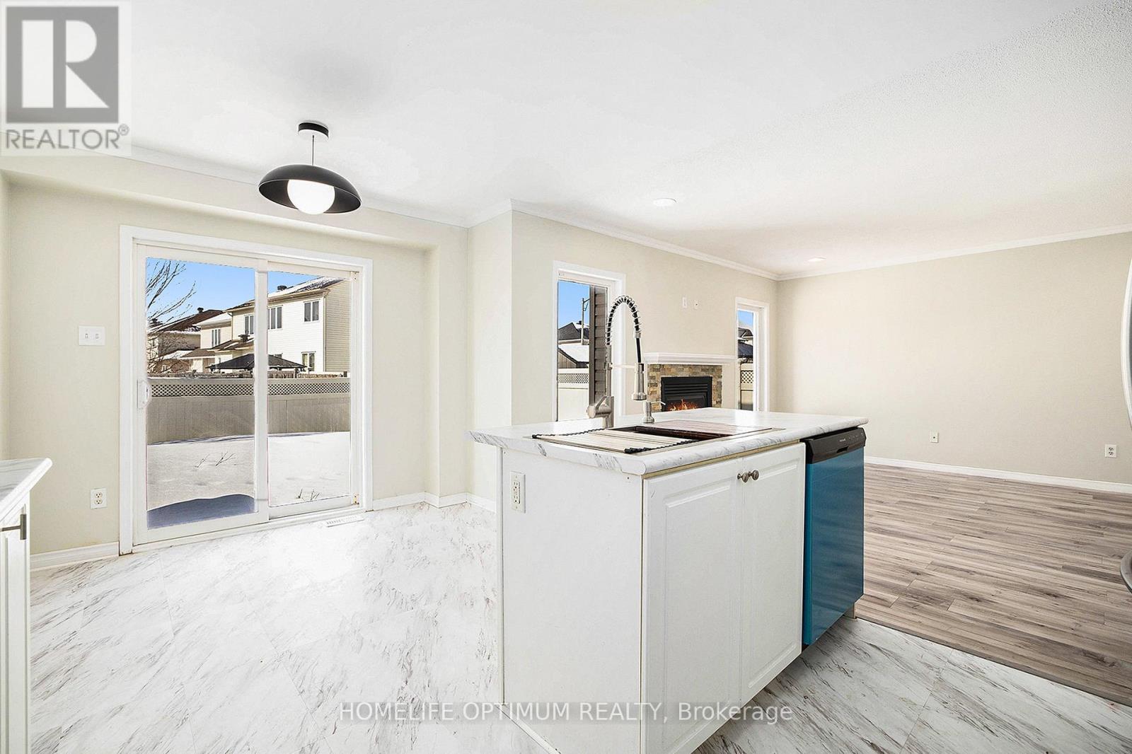 Photo 25 of 863 Taradale Drive, Ottawa ON