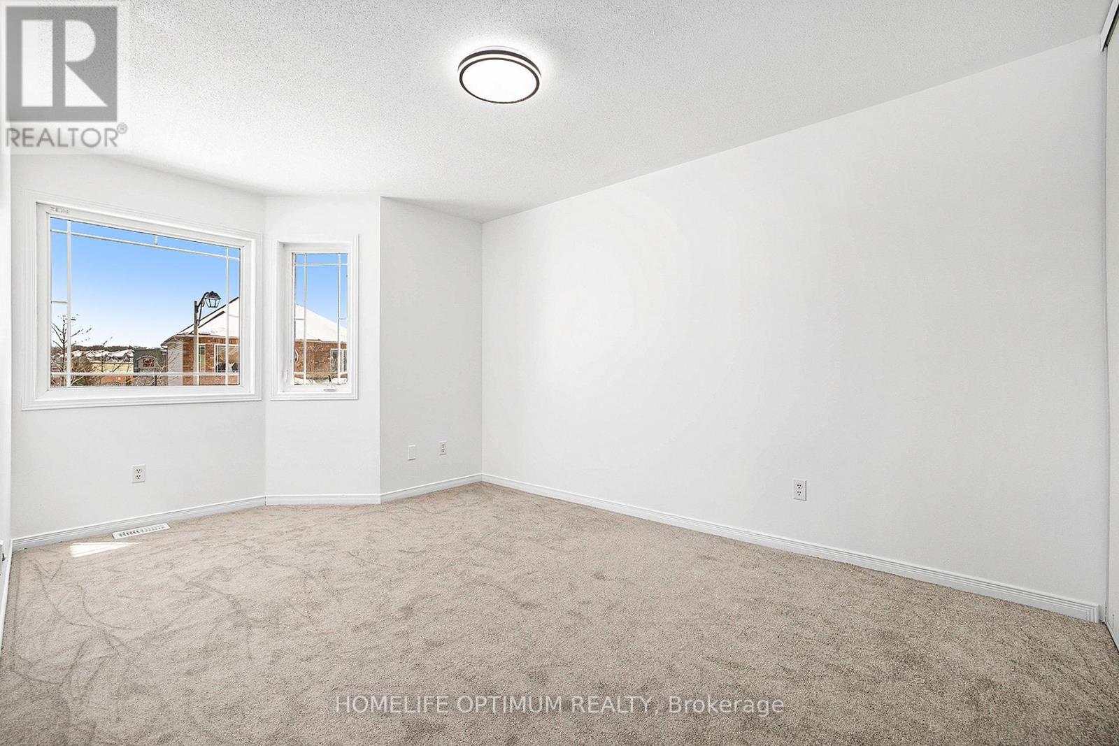 Photo 3 of 863 Taradale Drive, Ottawa ON