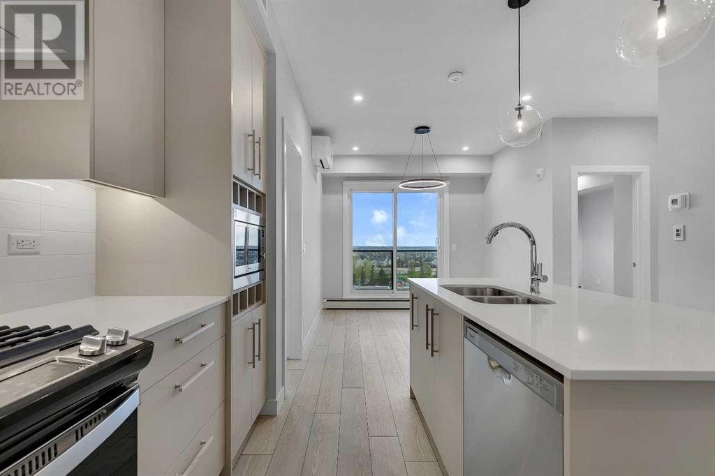 Single Family House for Sale in   broadcast Avenue SW West Springs Calgary 