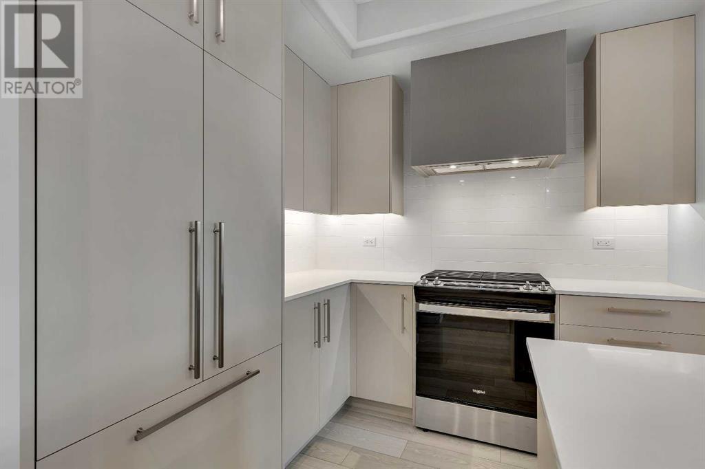 Single Family House for Sale in   broadcast Avenue SW West Springs Calgary 