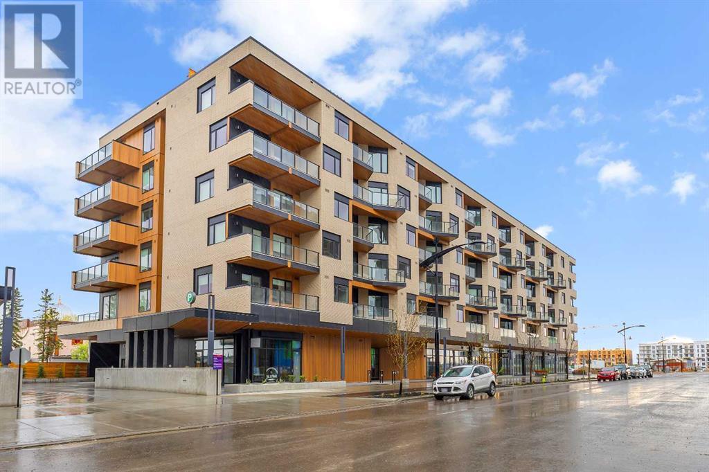 Single Family House for Sale in   broadcast Avenue SW West Springs Calgary 