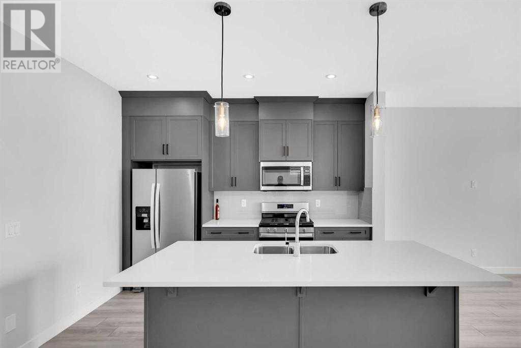 Single Family House for Sale in  Amblefield Avenue NW Moraine Calgary 