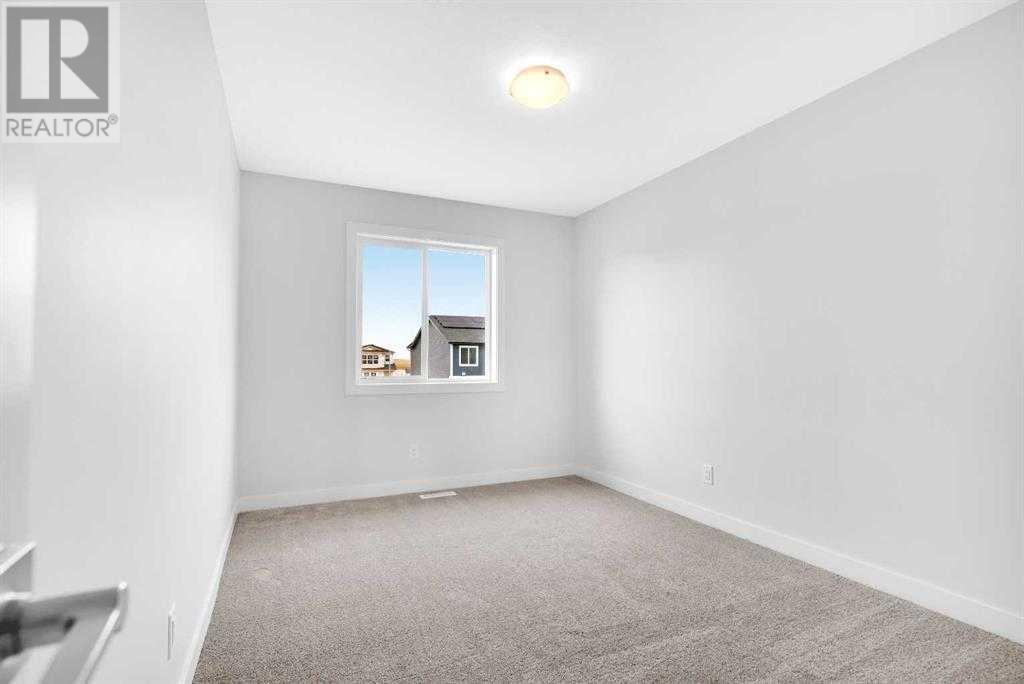 Single Family House for Sale in  Amblefield Avenue NW Moraine Calgary 