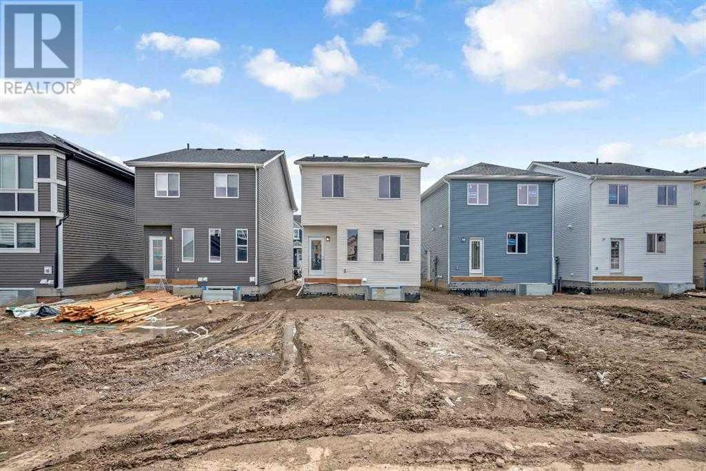 Single Family House for Sale in  Amblefield Avenue NW Moraine Calgary 
