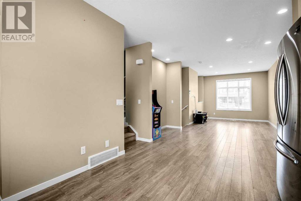Single Family House for Sale in  Copperpond Rise SE Copperfield Calgary 