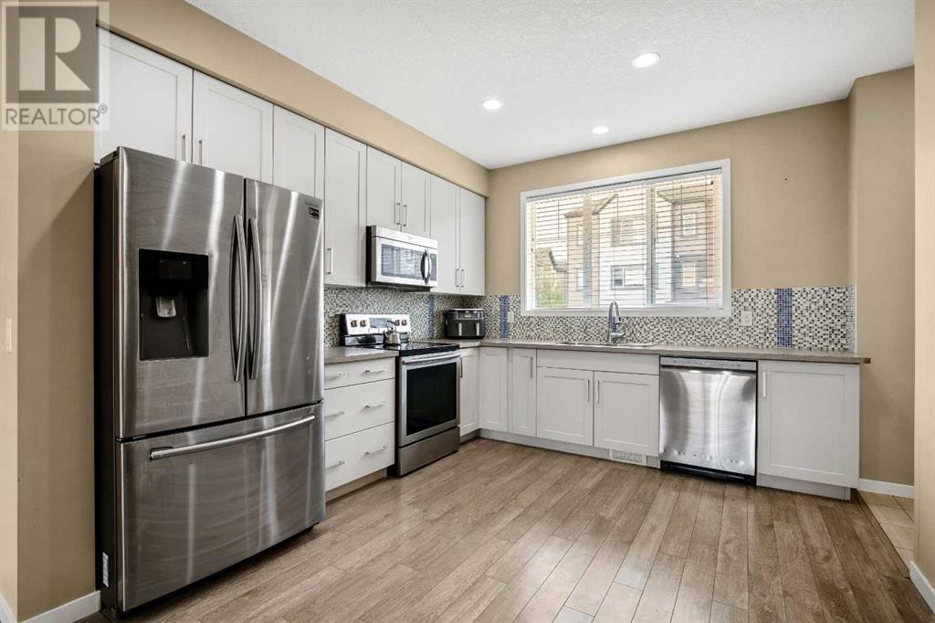 Single Family House for Sale in  Copperpond Rise SE Copperfield Calgary 