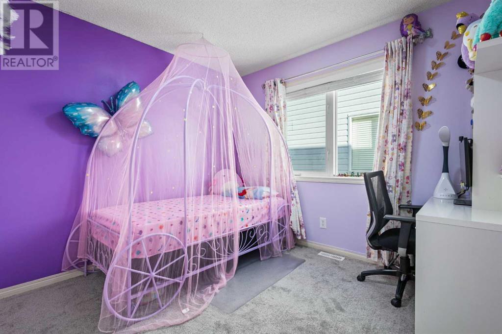 Single Family House for Sale in  Copperstone Road SE Copperfield Calgary 