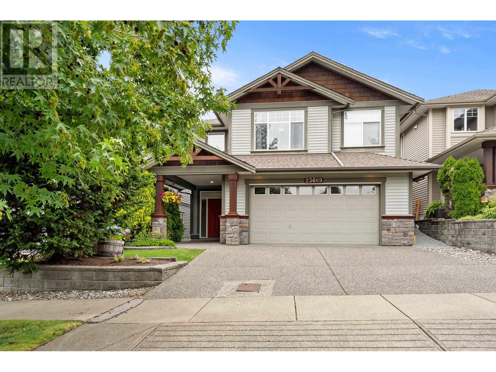 Photo 3 of 23669 133 Avenue, Maple Ridge BC