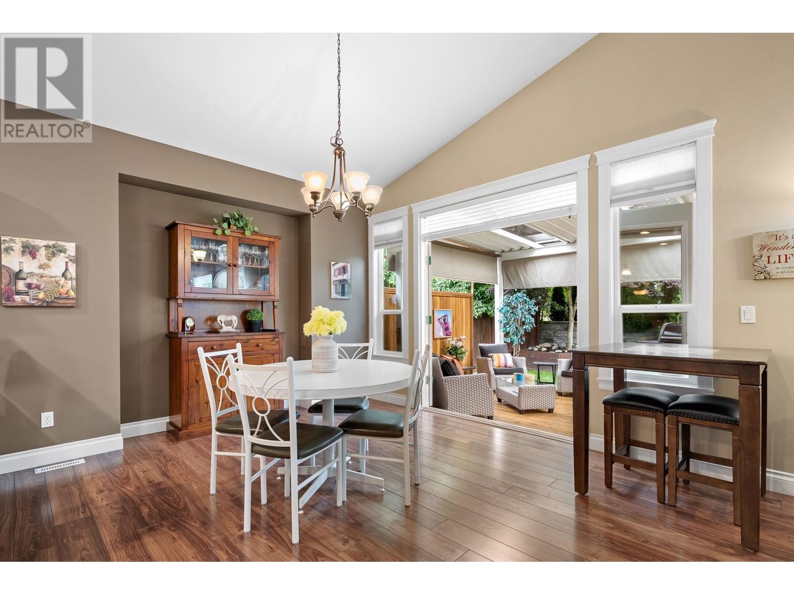 Photo 11 of 23669 133 Avenue, Maple Ridge BC