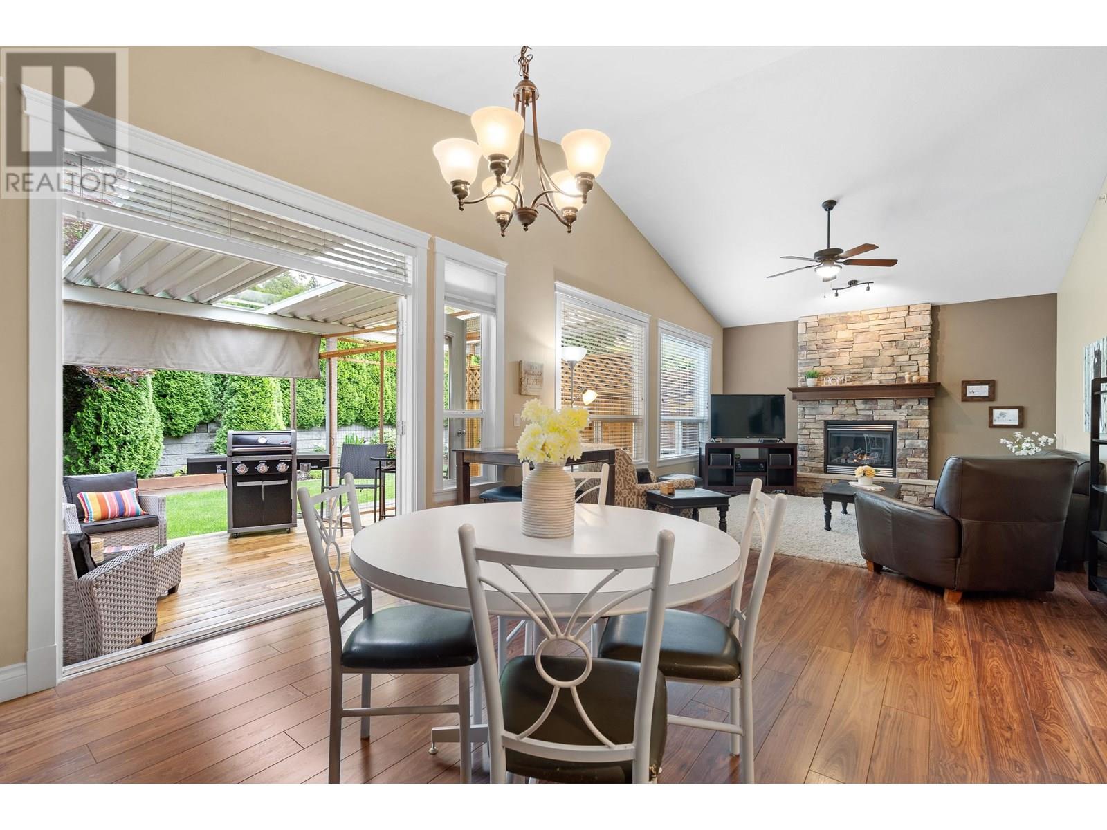 Photo 13 of 23669 133 Avenue, Maple Ridge BC
