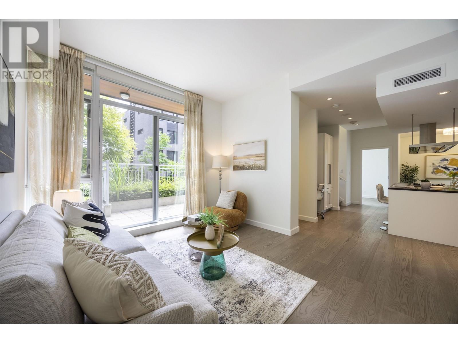 TH3 3355 BINNING ROAD, Vancouver