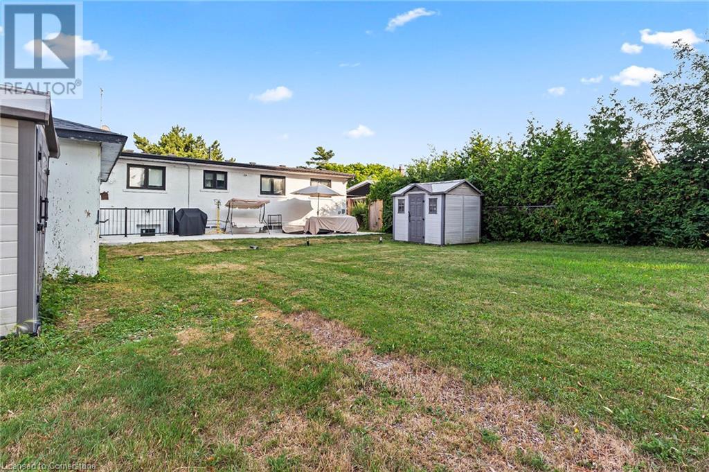 Photo 15 of 523 Pinegrove Road Unit Lower, Oakville ON