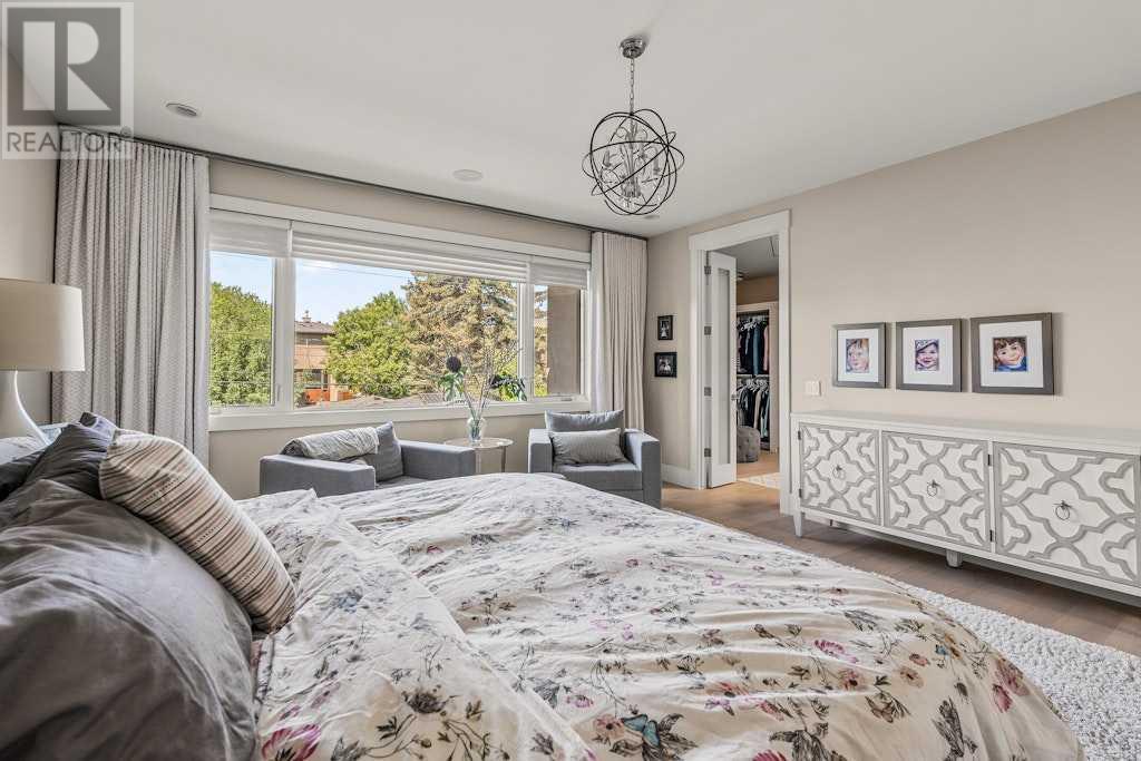 Single Family House for Sale in   Street SW Altadore Calgary 