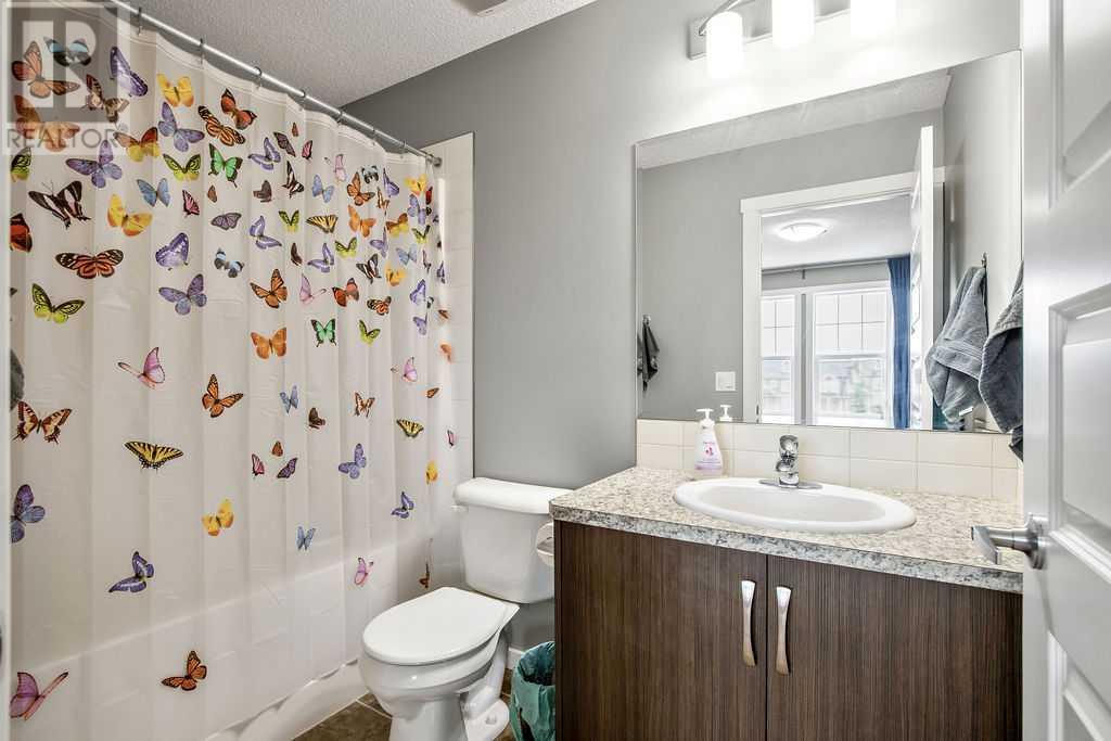 Single Family House for Sale in  Auburn Bay Circle SE Auburn Bay Calgary 