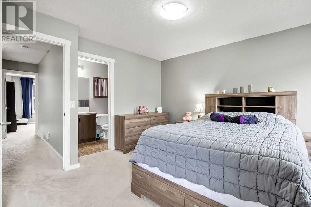 Single Family House for Sale in  Auburn Bay Circle SE Auburn Bay Calgary 