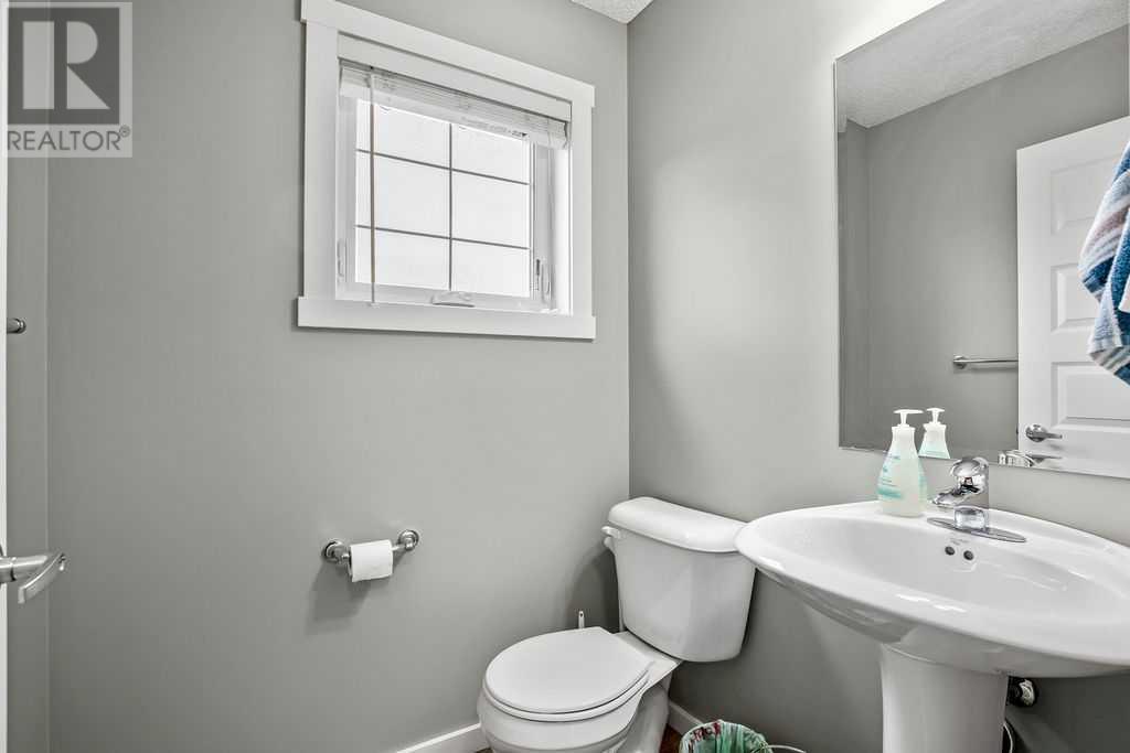 Single Family House for Sale in  Auburn Bay Circle SE Auburn Bay Calgary 