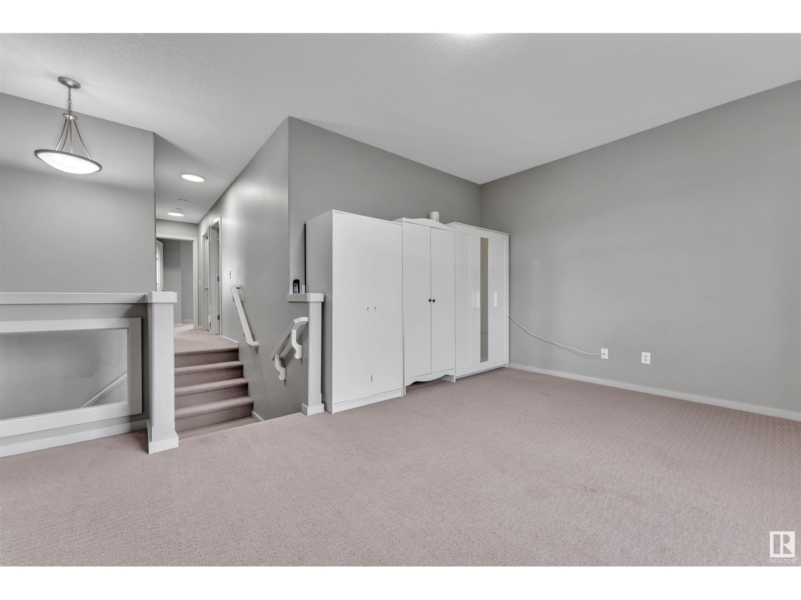 Photo 23 of 3436 28 St Nw, Edmonton AB