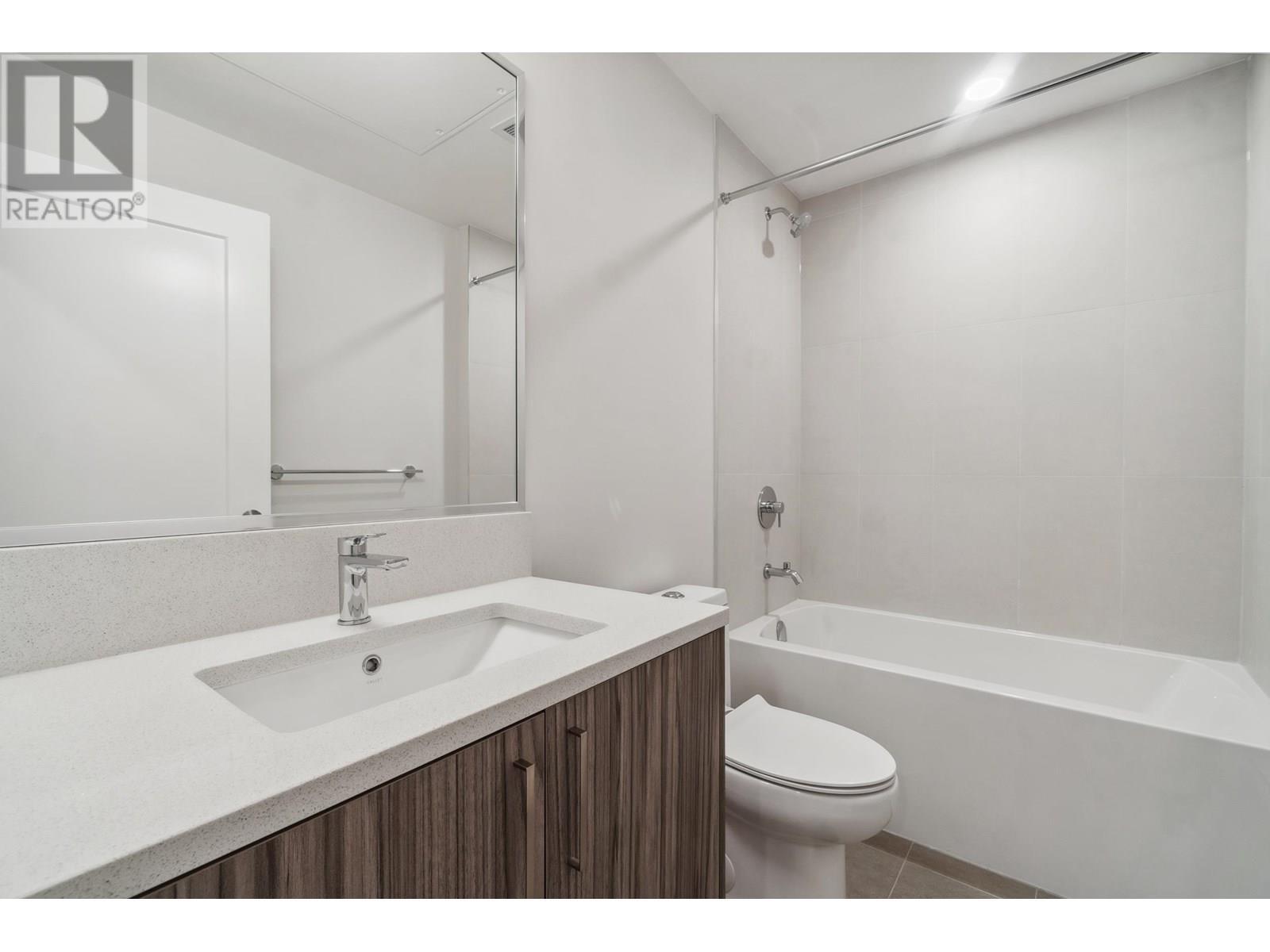 Photo 18 of 403 5535 Hastings Street, Burnaby BC