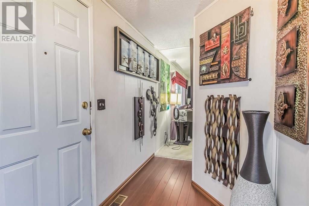 Single Family House Mobile Home for Sale in    Street NW Greenwood/Greenbriar Calgary 
