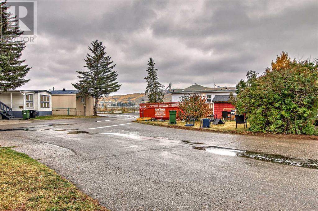 Single Family House Mobile Home for Sale in    Street NW Greenwood/Greenbriar Calgary 