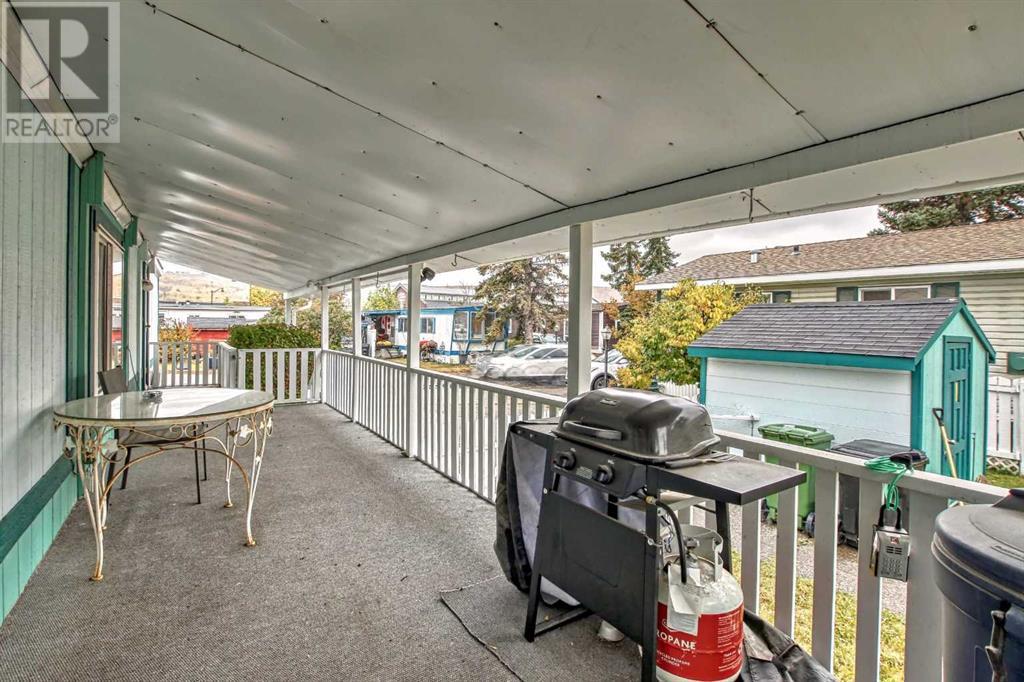 Single Family House Mobile Home for Sale in    Street NW Greenwood/Greenbriar Calgary 